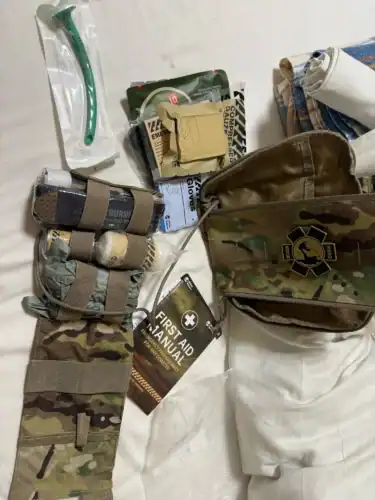 Trousse de secours IFAK (assistance lourde) photo review
